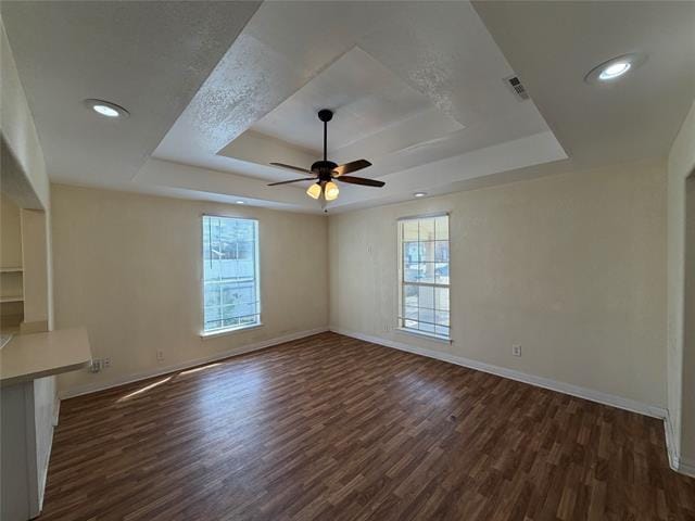 Building Photo - 1402 N Commerce St