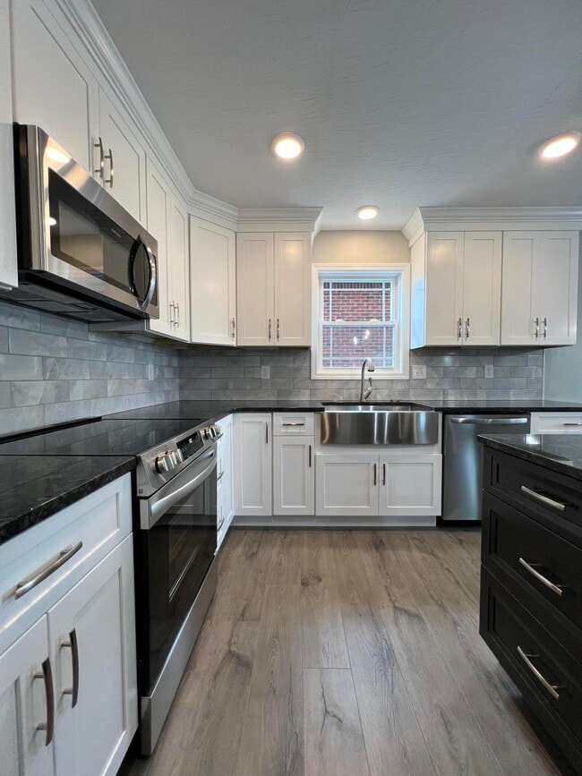 Building Photo - 309 Gallahadion Ct