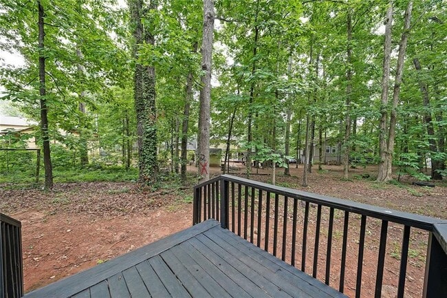 Building Photo - 7156 Whitfield Dr