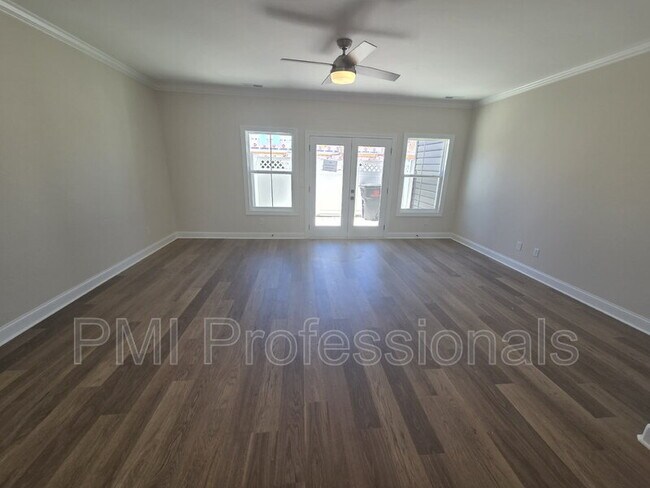 Building Photo - 1341 Rebecca Johns Dr