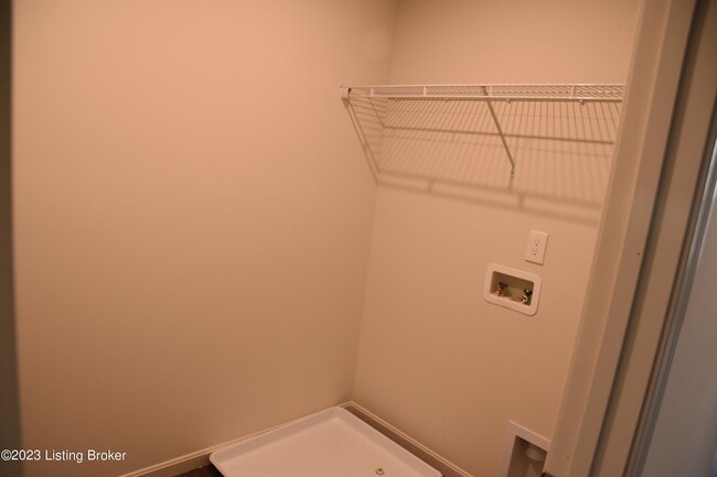 Building Photo - 4010 White Pne Ln