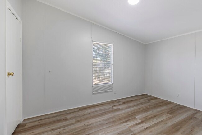 Building Photo - 16509 Brittany Way