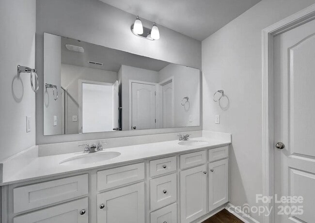 Building Photo - 206 Audra Faye Ln