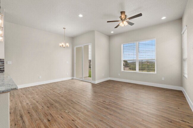 Building Photo - 119 Ave Ventana
