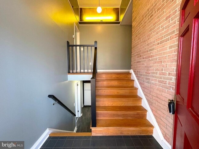 Building Photo - 9457 Boyds Turn Rd