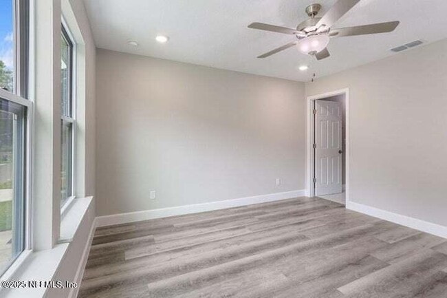 Building Photo - 7932 Jasper Ave