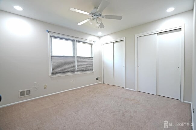Building Photo - 19 Wetherhill Way