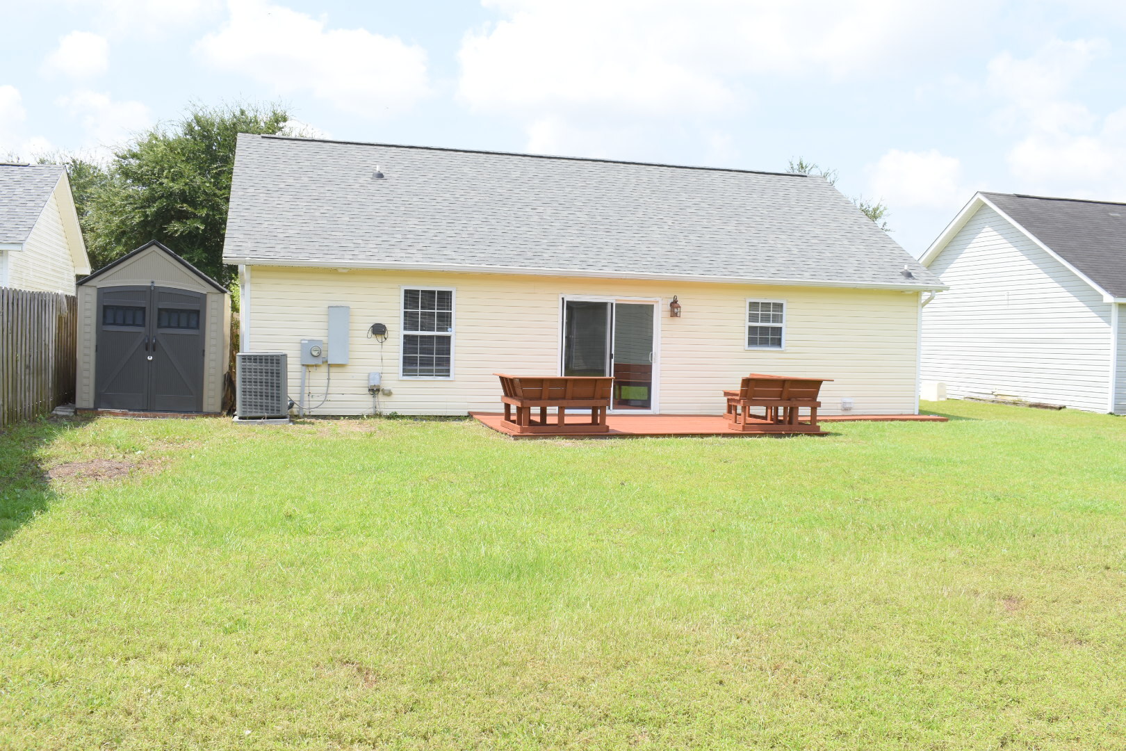Building Photo - 708 Tabor Ln