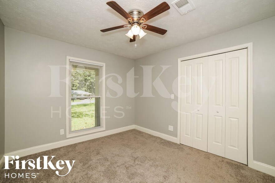 Building Photo - 6159 Prince Ct