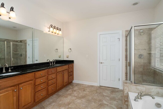 Building Photo - 217 Conservatory Drive