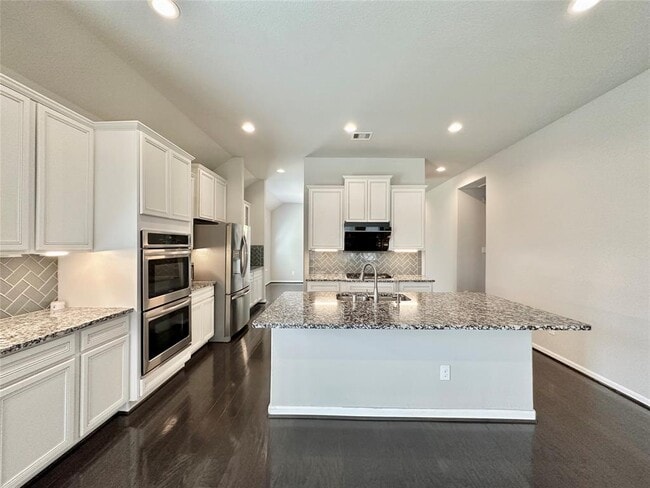 Building Photo - 28707 Forest Pass Ln