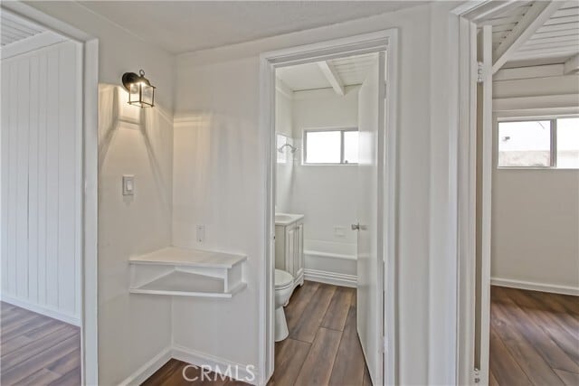 Building Photo - 440 Rosecrans Ave