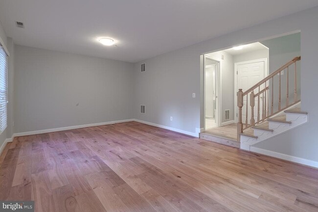 Building Photo - 4912 Waple Ln