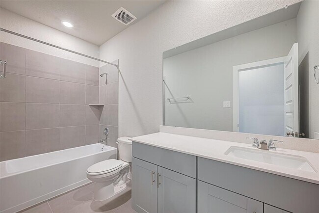 Building Photo - 6306 Brahman Ct