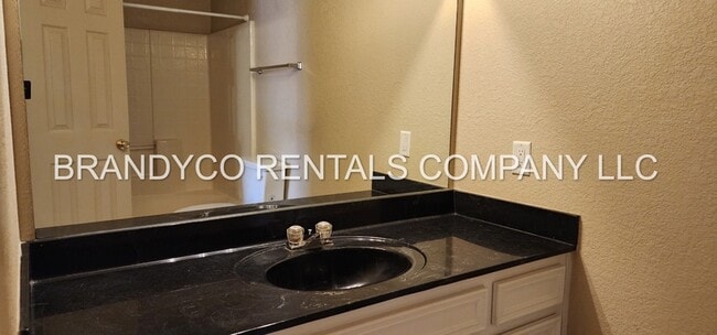 Building Photo - 5301 Morning Glen Ln