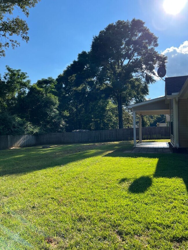 Building Photo - 471 Co Rd 737