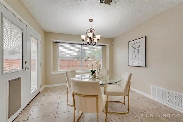 Building Photo - 4958 Briar Oaks Ln