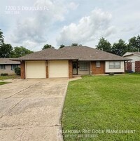 Building Photo - 7200 S Douglas Pl
