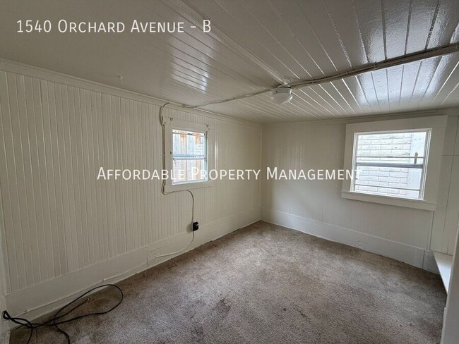 Building Photo - 1540 Orchard Ave