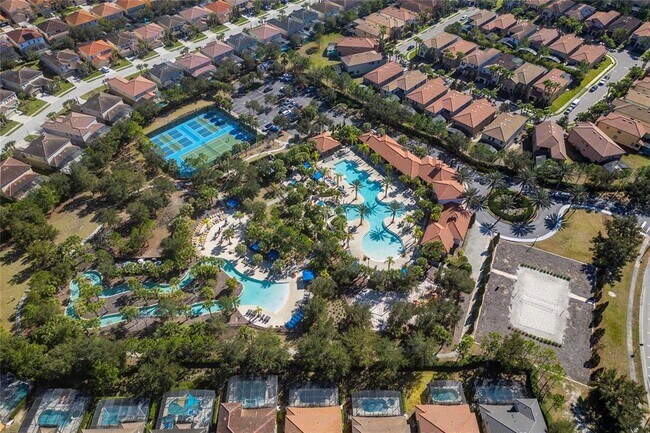 Building Photo - 7336 Oakmoss Loop