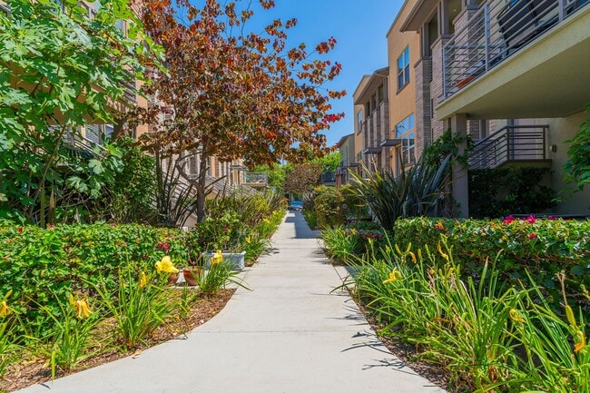 Building Photo - Ocean, #104