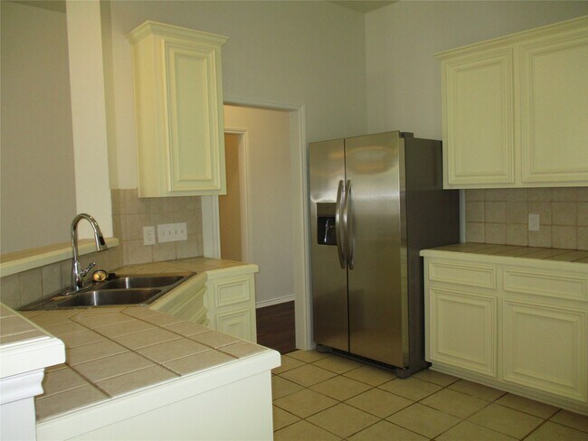Building Photo - 3610 Darby Ct
