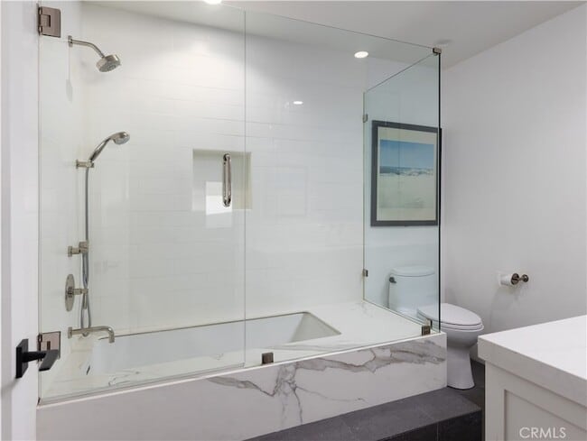 Building Photo - 32492 Azores Rd