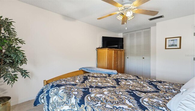 Building Photo - 2700 Bayshore Blvd