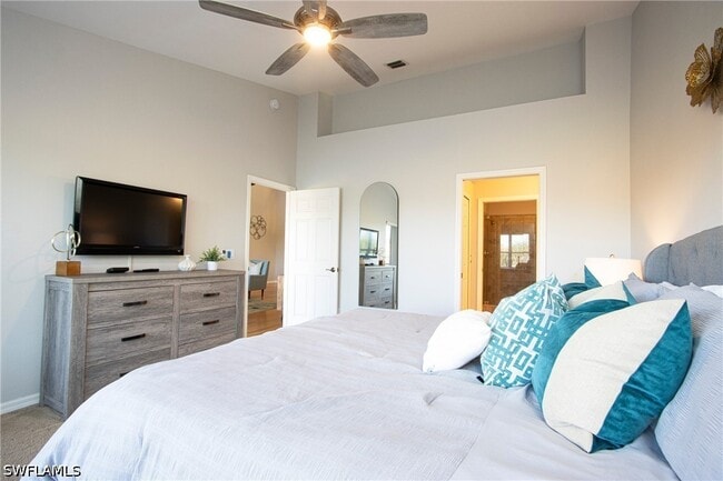 Building Photo - 5705 Heron Ln