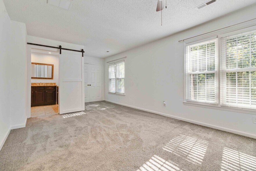 Building Photo - 6500 Gaines Ferry Rd