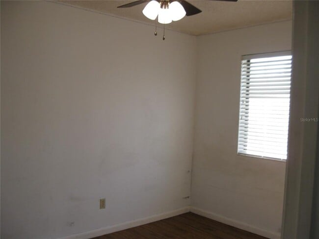 Building Photo - 620 31st Ave E