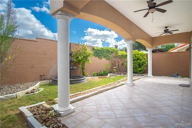 Building Photo - 2622 Easy St