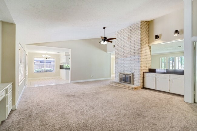 Building Photo - 3706 Haven Pines Dr