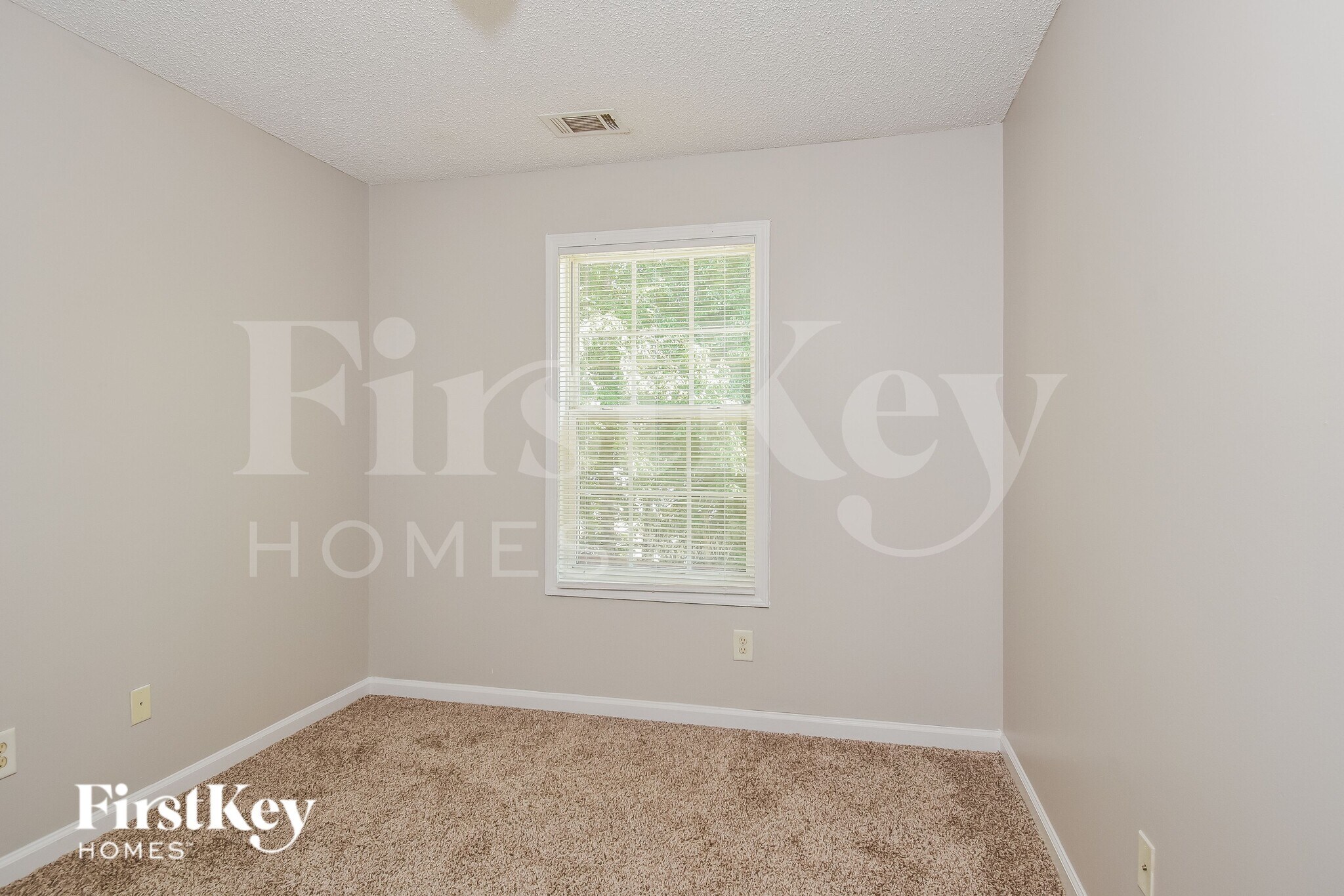 Building Photo - 6368 Olmadison Pl