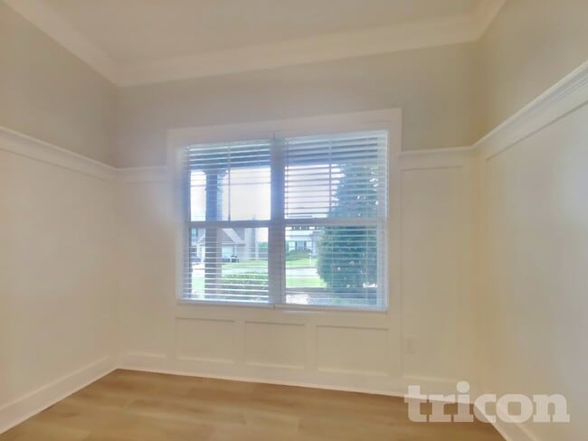 Building Photo - 56 Chimney Springs Dr SW