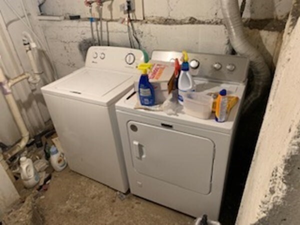 Building Photo - 54 Kelly Rd