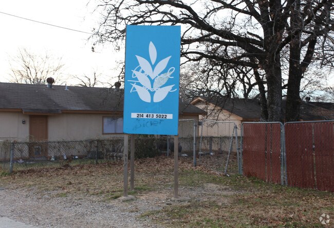 Building Photo - 2809 N Highway 175