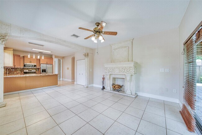 Building Photo - 16544 SW 75th Terrace
