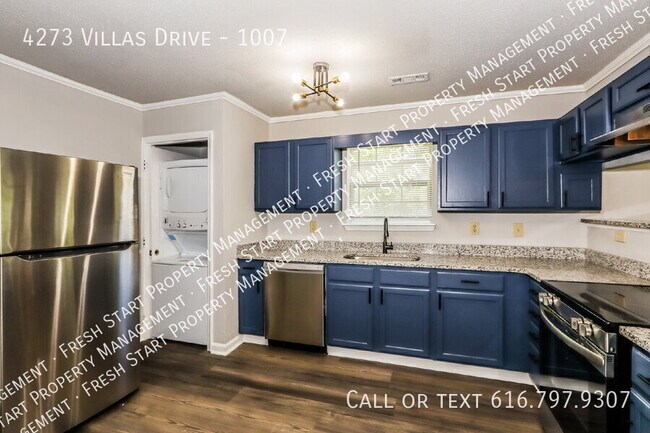Building Photo - 4273 Villas Dr