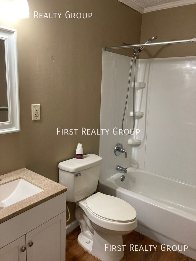 Building Photo - Holiday Move in Special, $100 off 1st mont...