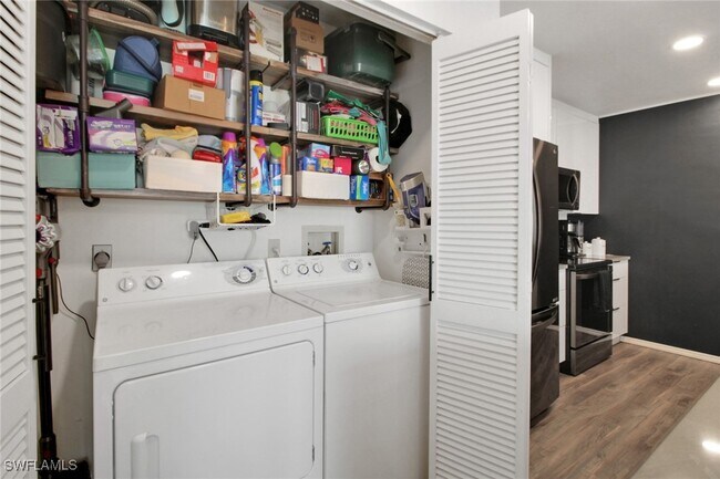 Building Photo - 3342 Timberwood Cir