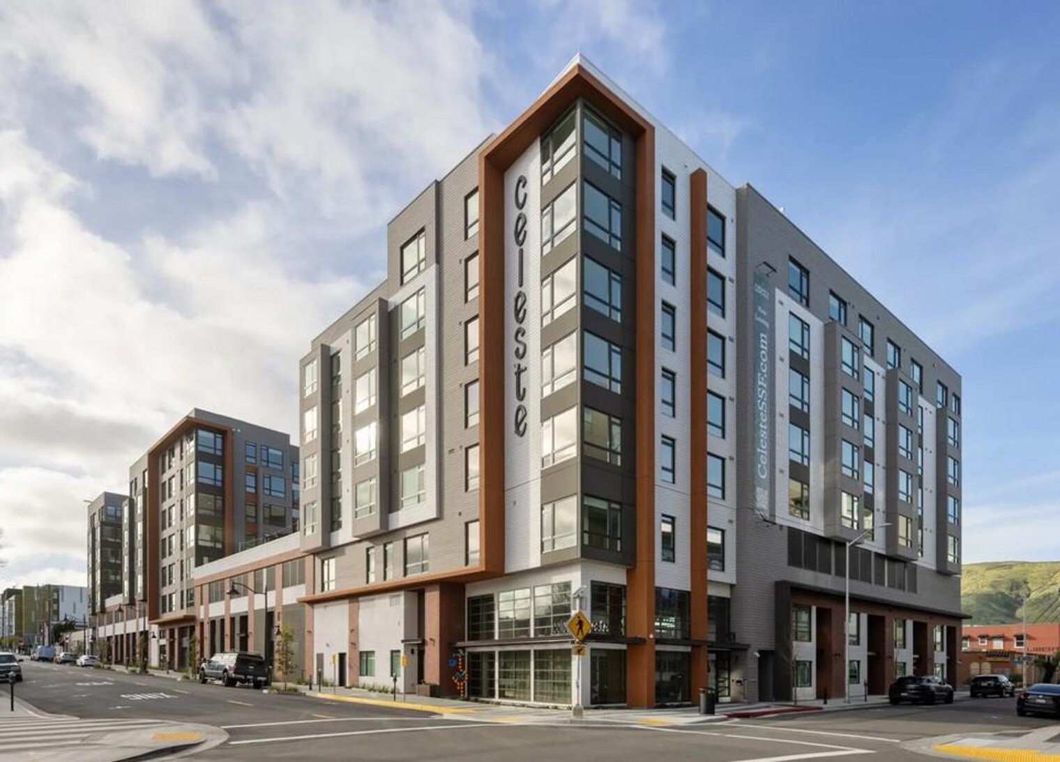 Building Photo - 401 Cypress Ave