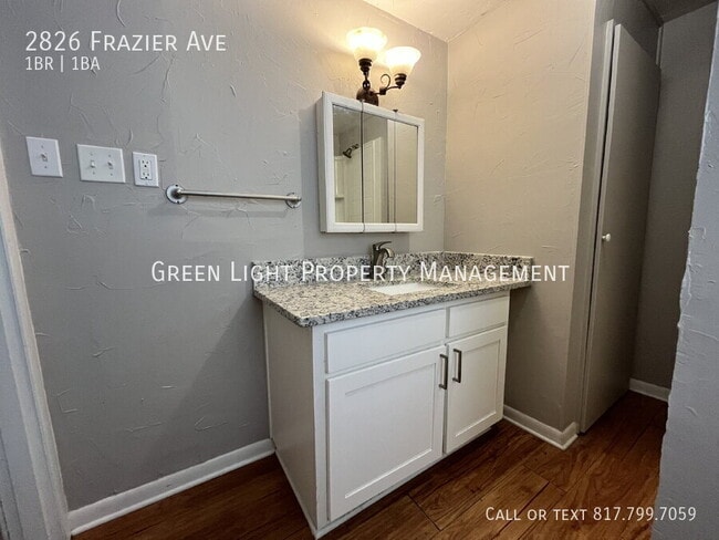 Building Photo - 2826 Frazier Ave