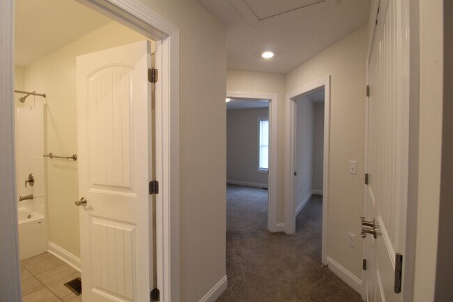 Building Photo - 1174 Harvest Ct