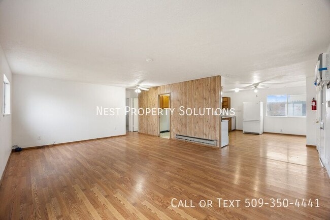 Building Photo - 634 S Ironwood Dr