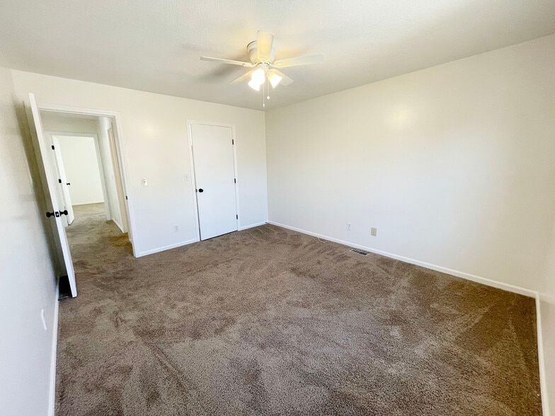 Building Photo - 7104 Orchard Ct