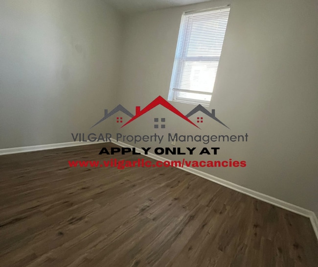 Building Photo - 3930 McCook Ave