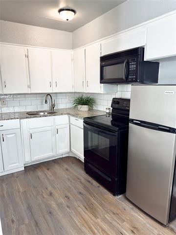 Building Photo - 1417 Bennett Ave