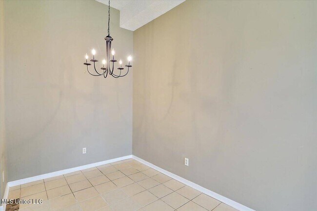 Building Photo - 607 Harbor Ridge Dr