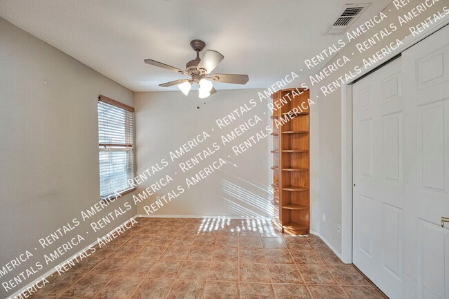 Building Photo - 10186 E Desert Paradise Pl